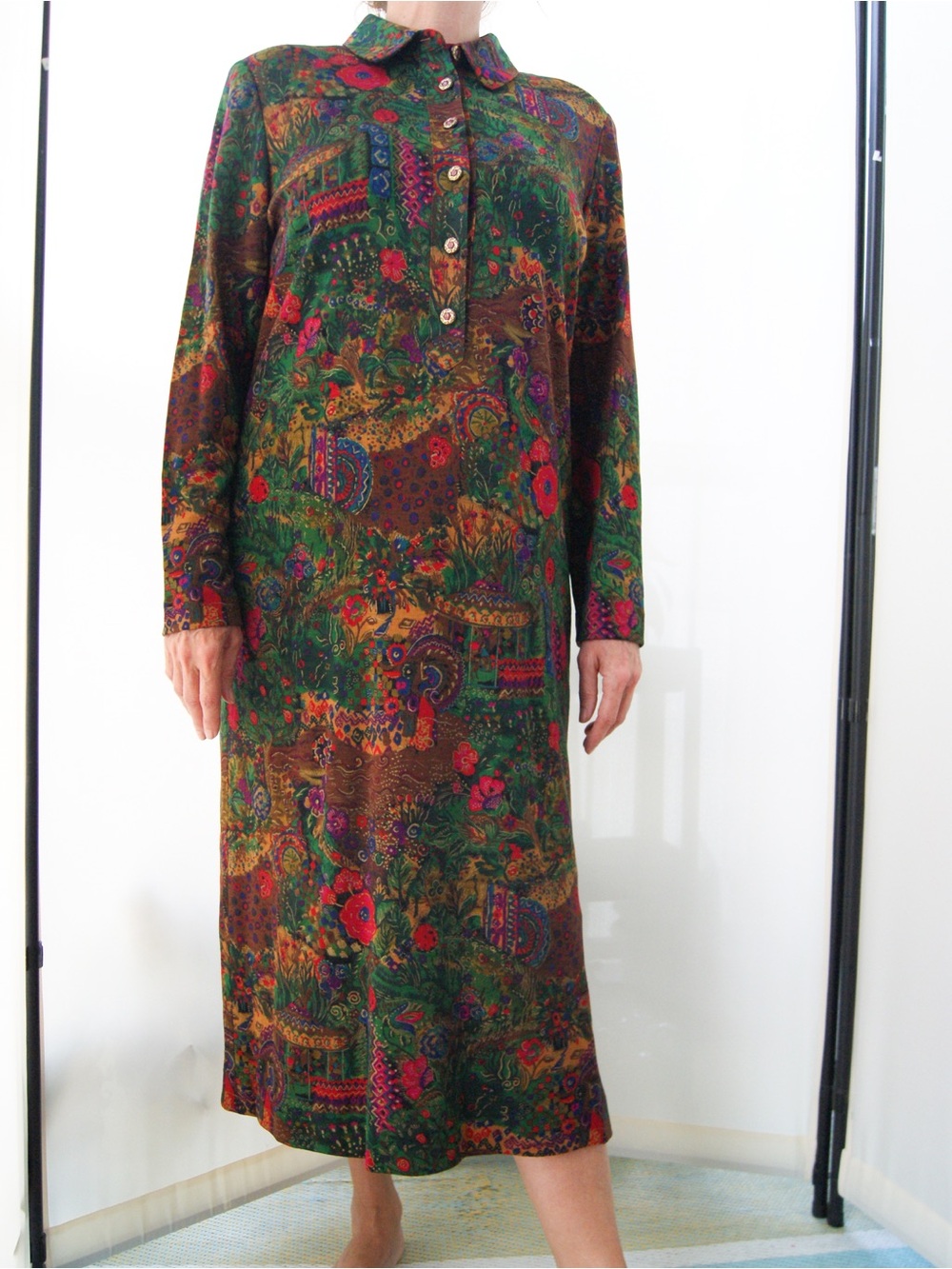 VINTAGE button down dress from the Korean brand Lee Wonjae